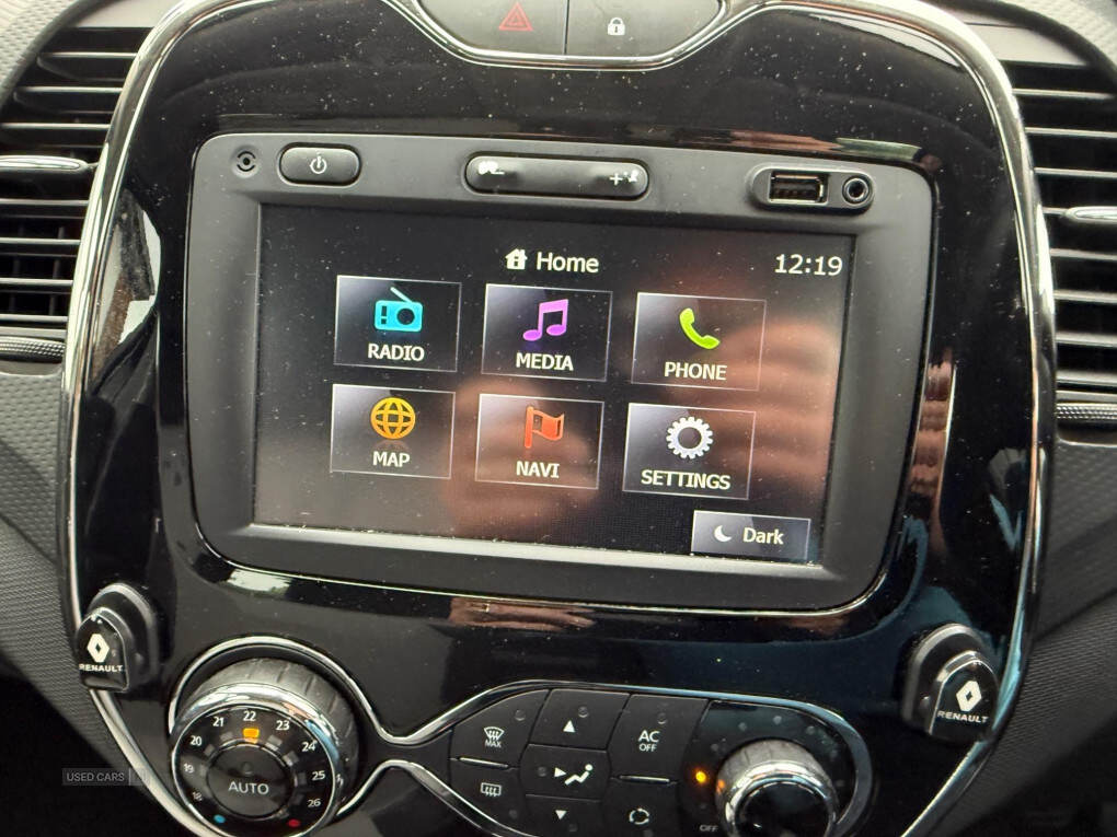 Jun 2014 Renault Captur 1.5 dCi 90 Dynamique MediaNav Energy 5dr
