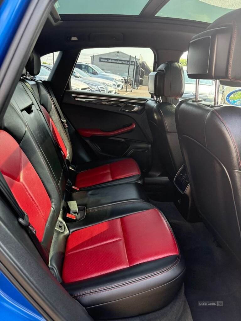 Mar 2017 Porsche Macan S Diesel 5dr PDK