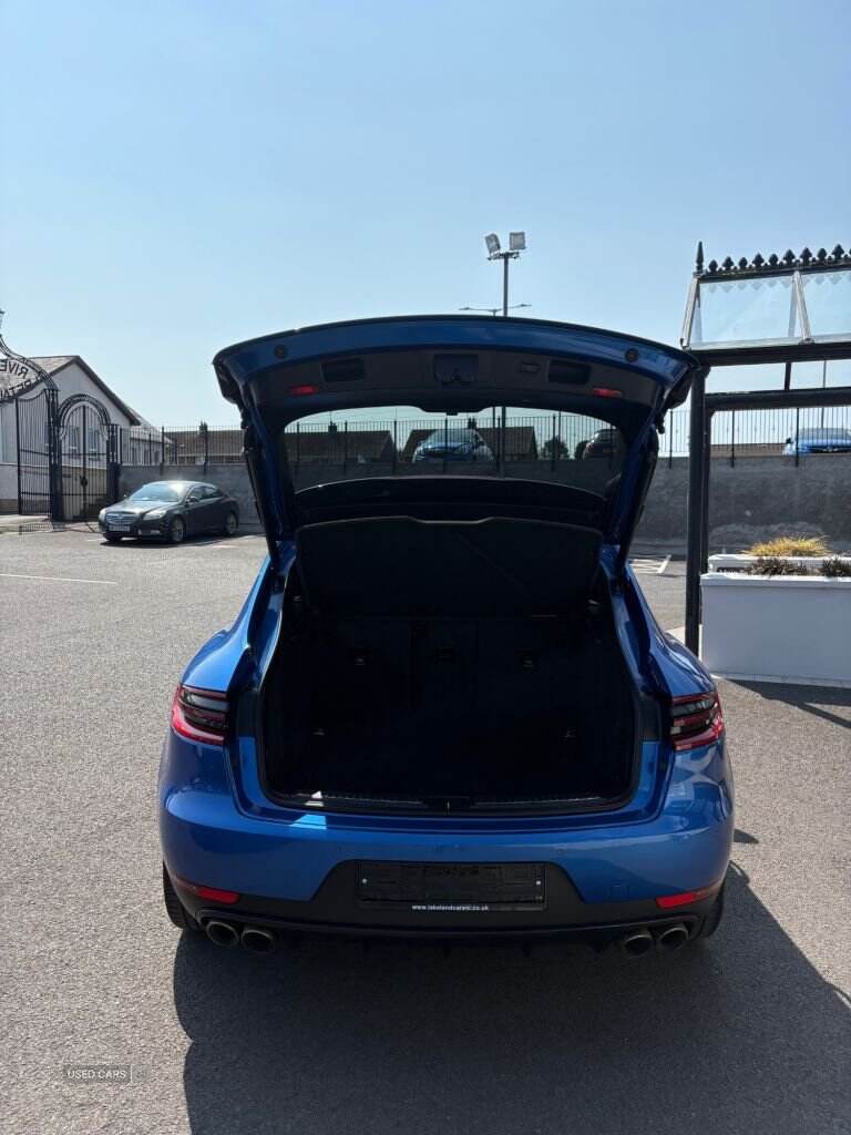 Mar 2017 Porsche Macan S Diesel 5dr PDK