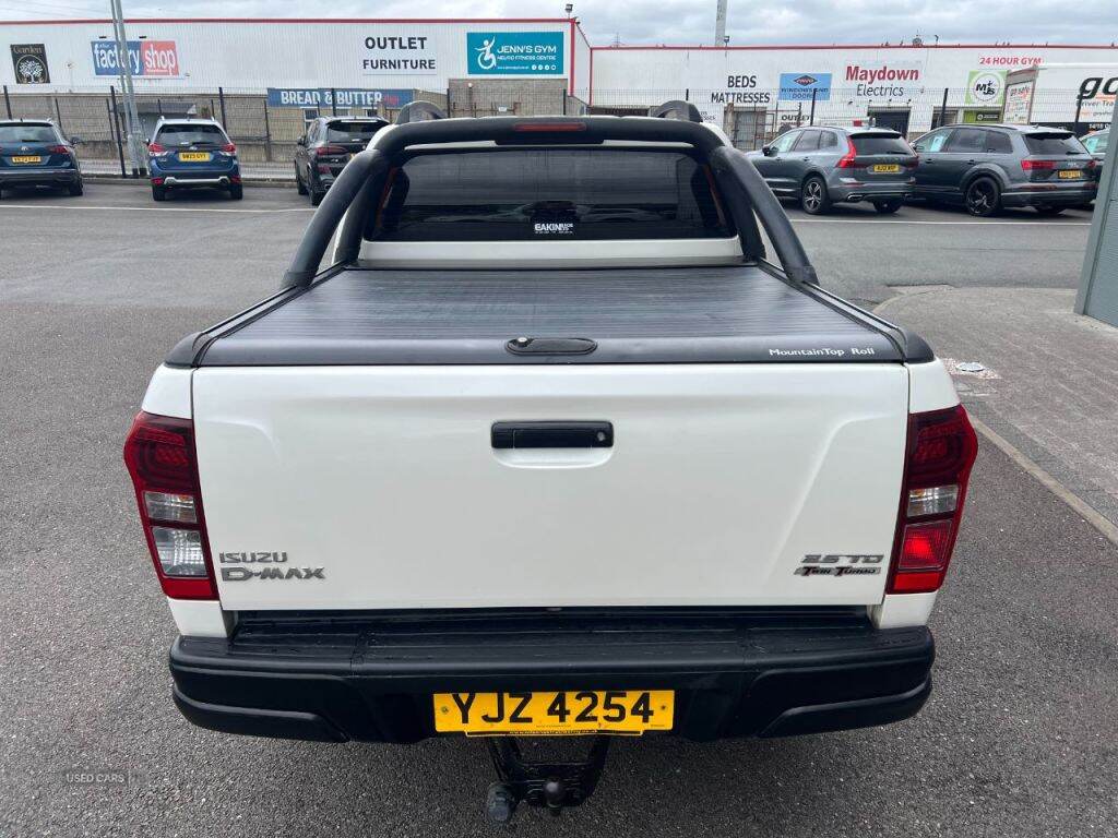 Aug 2016 Isuzu D-Max 2.5TD Blade Double Cab 4x4