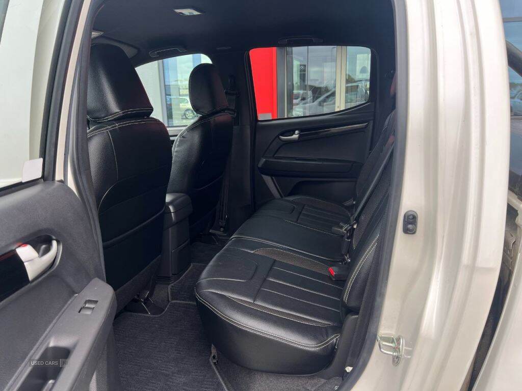 Aug 2016 Isuzu D-Max 2.5TD Blade Double Cab 4x4