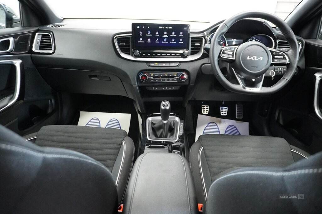 Feb 2025 Kia Ceed 1.5T GDi ISG 138 GT-Line 5dr