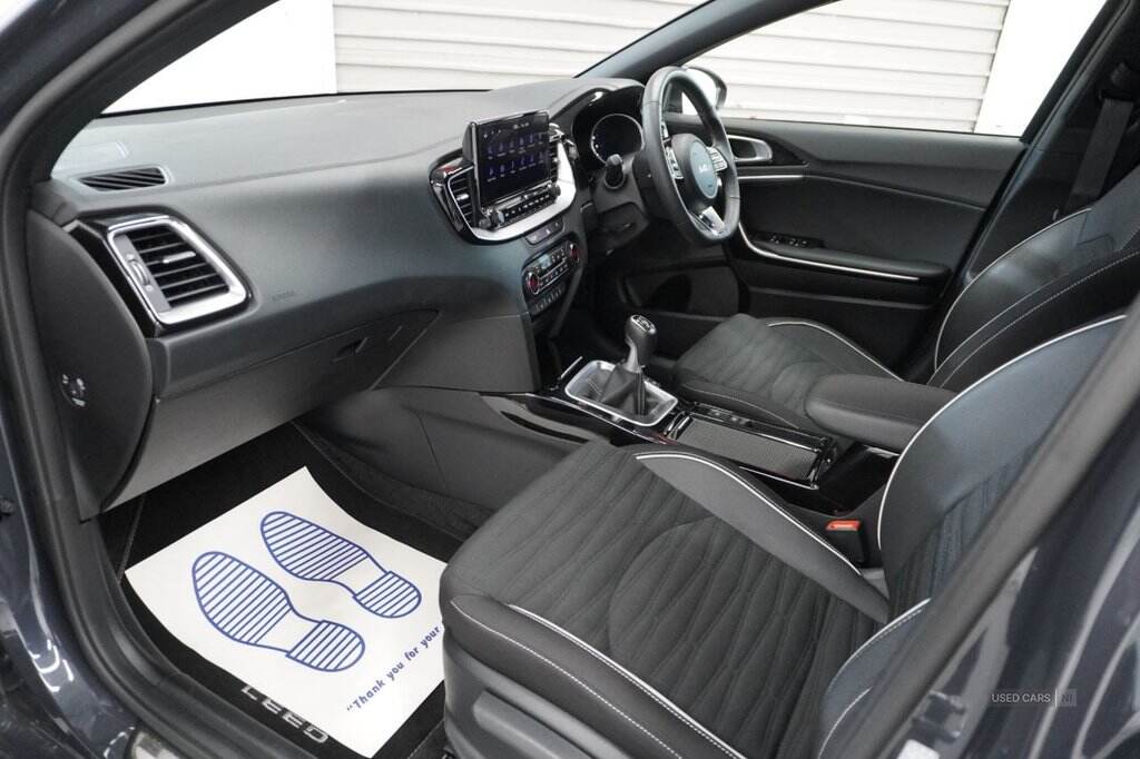 Feb 2025 Kia Ceed 1.5T GDi ISG 138 GT-Line 5dr