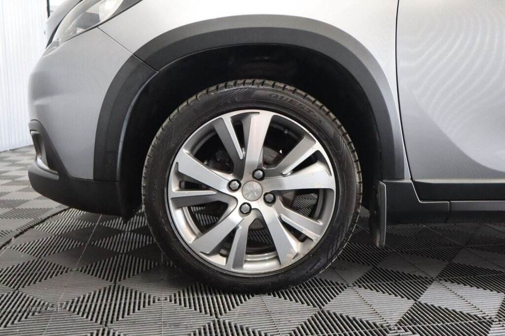 Apr 2017 Peugeot 2008 1.6 BlueHDi 100 Allure 5dr