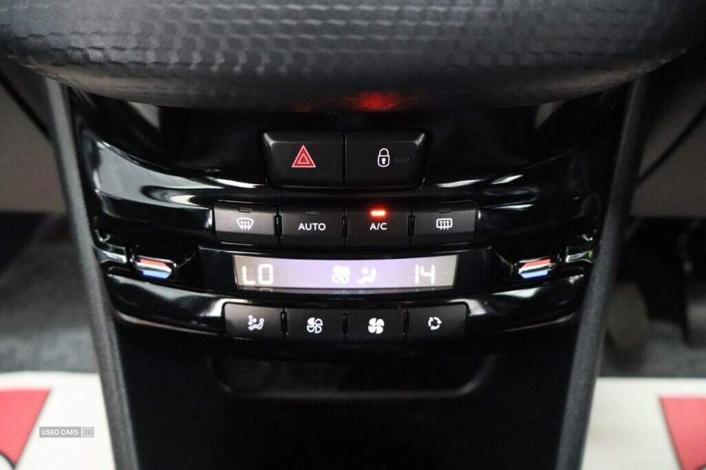 Apr 2017 Peugeot 2008 1.6 BlueHDi 100 Allure 5dr