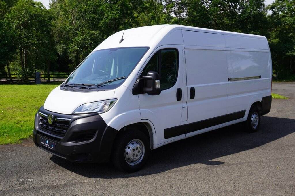 Oct 2022 Vauxhall Movano 2.2 Turbo D 140ps H2 Van Dynamic