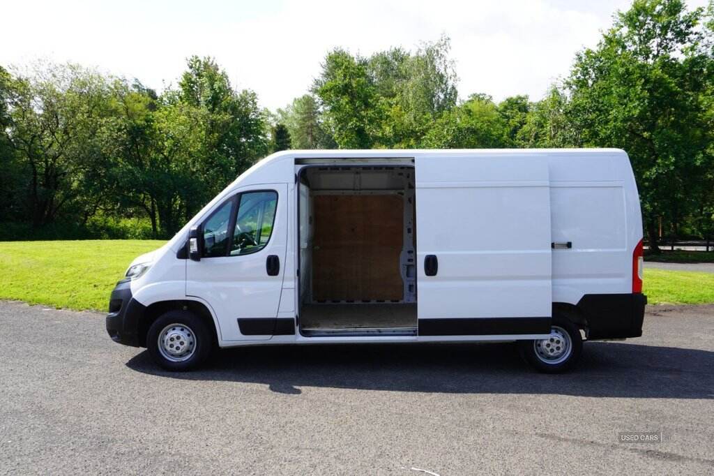 Oct 2022 Vauxhall Movano 2.2 Turbo D 140ps H2 Van Dynamic