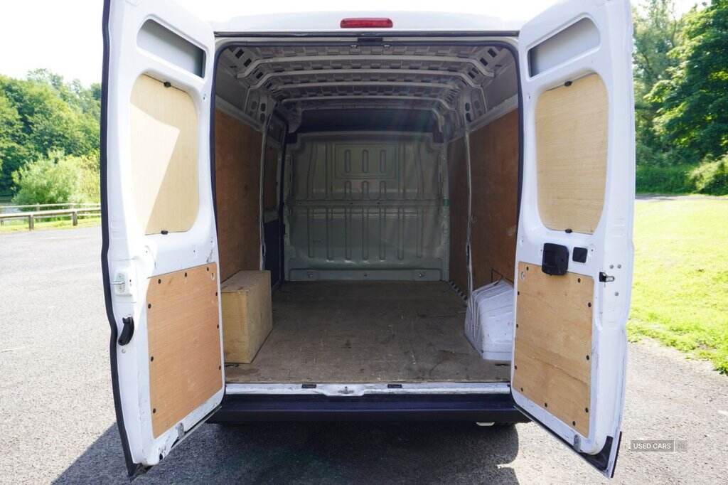 Oct 2022 Vauxhall Movano 2.2 Turbo D 140ps H2 Van Dynamic