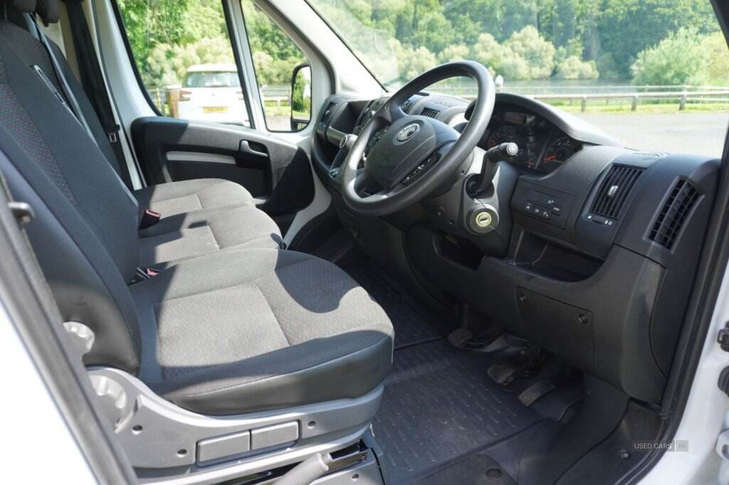 Oct 2022 Vauxhall Movano 2.2 Turbo D 140ps H2 Van Dynamic