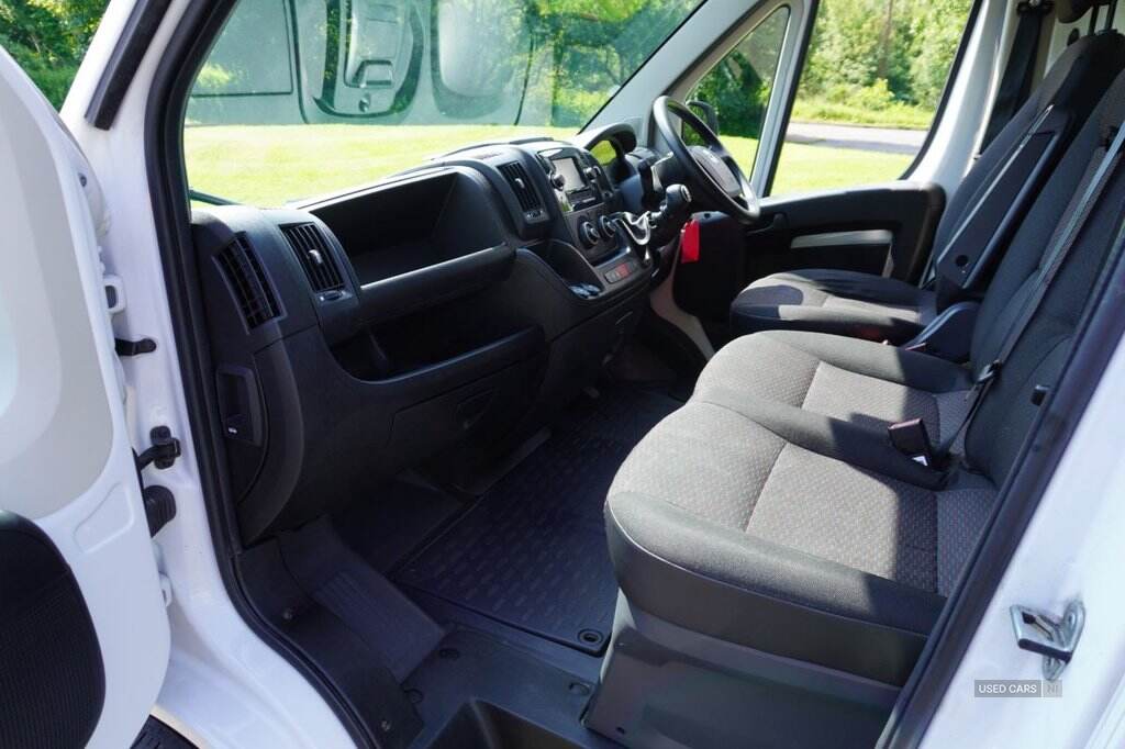 Oct 2022 Vauxhall Movano 2.2 Turbo D 140ps H2 Van Dynamic