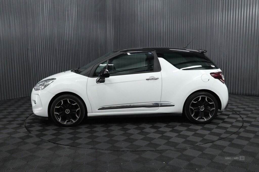 Jan 2015 Citroen DS3 1.6 BlueHDi DSire 3dr