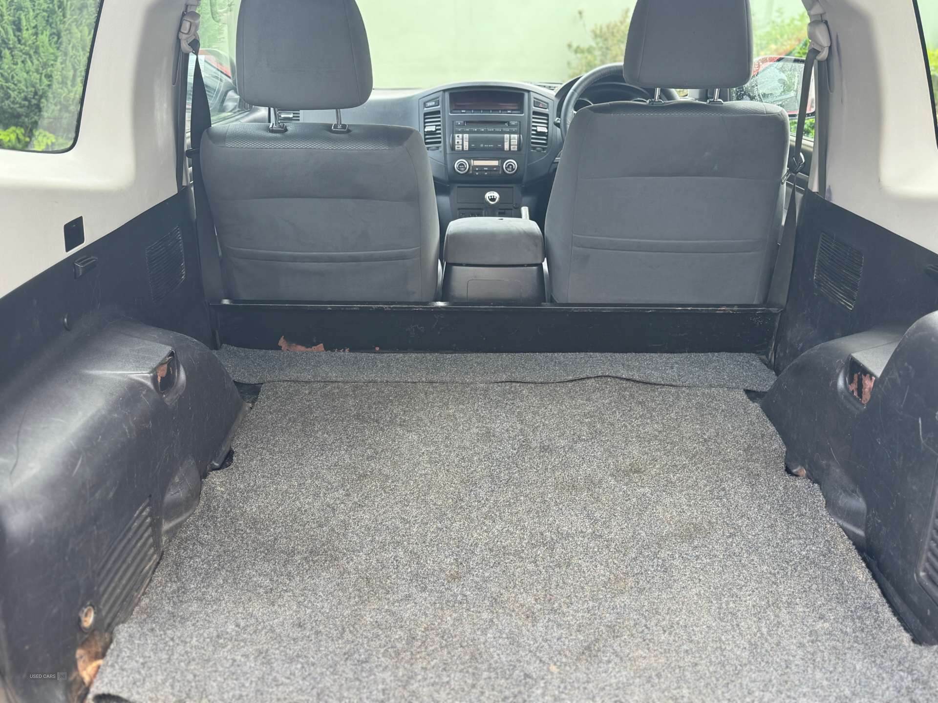 Mar 2011 Mitsubishi Shogun 3.2 Shogun 4Work DI-D SWB 4WD