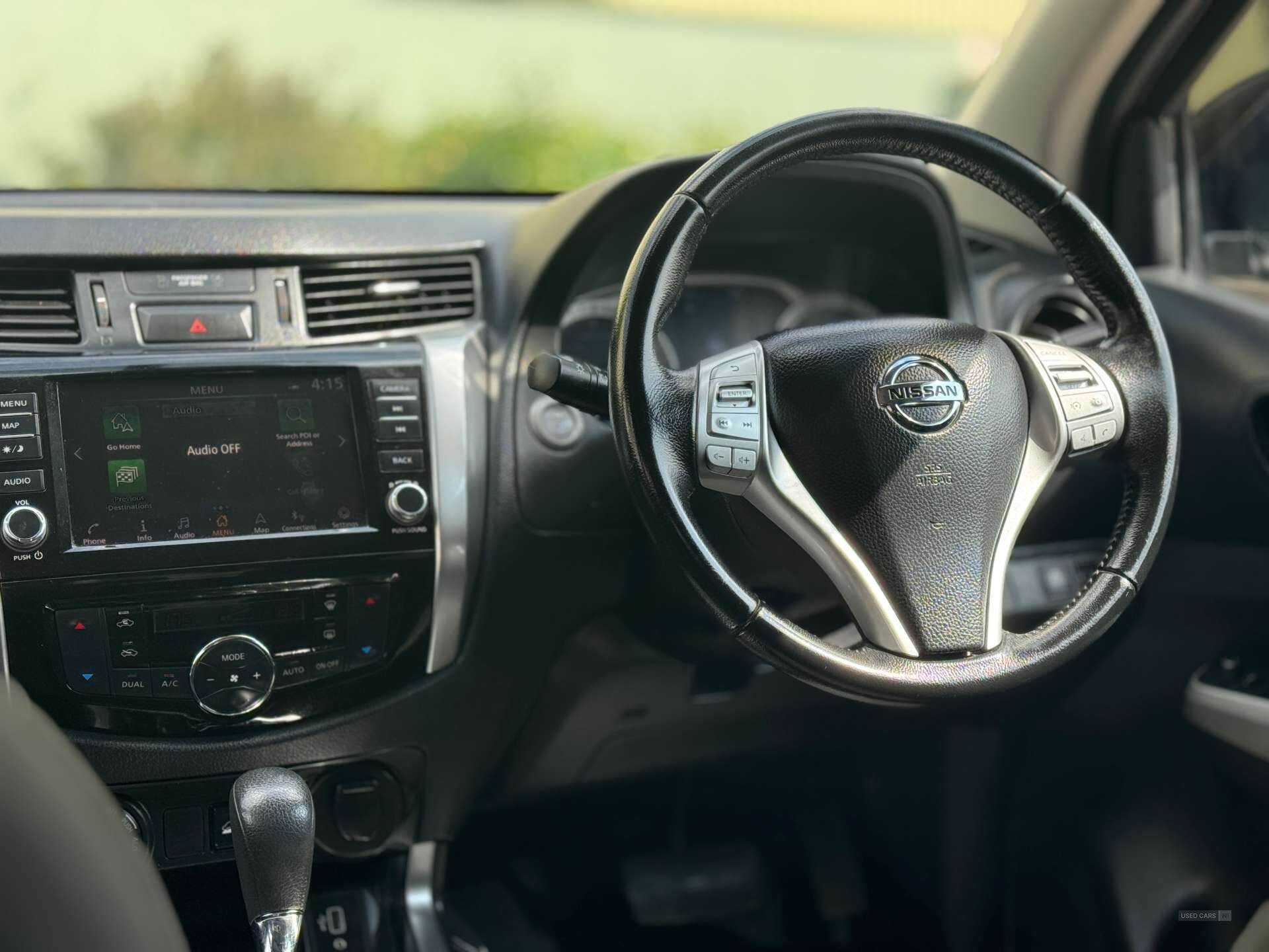 Nov 2019 Nissan Navara DoubleCab PickUp N-Connecta 2.3dCi 190 TT 4WD Auto