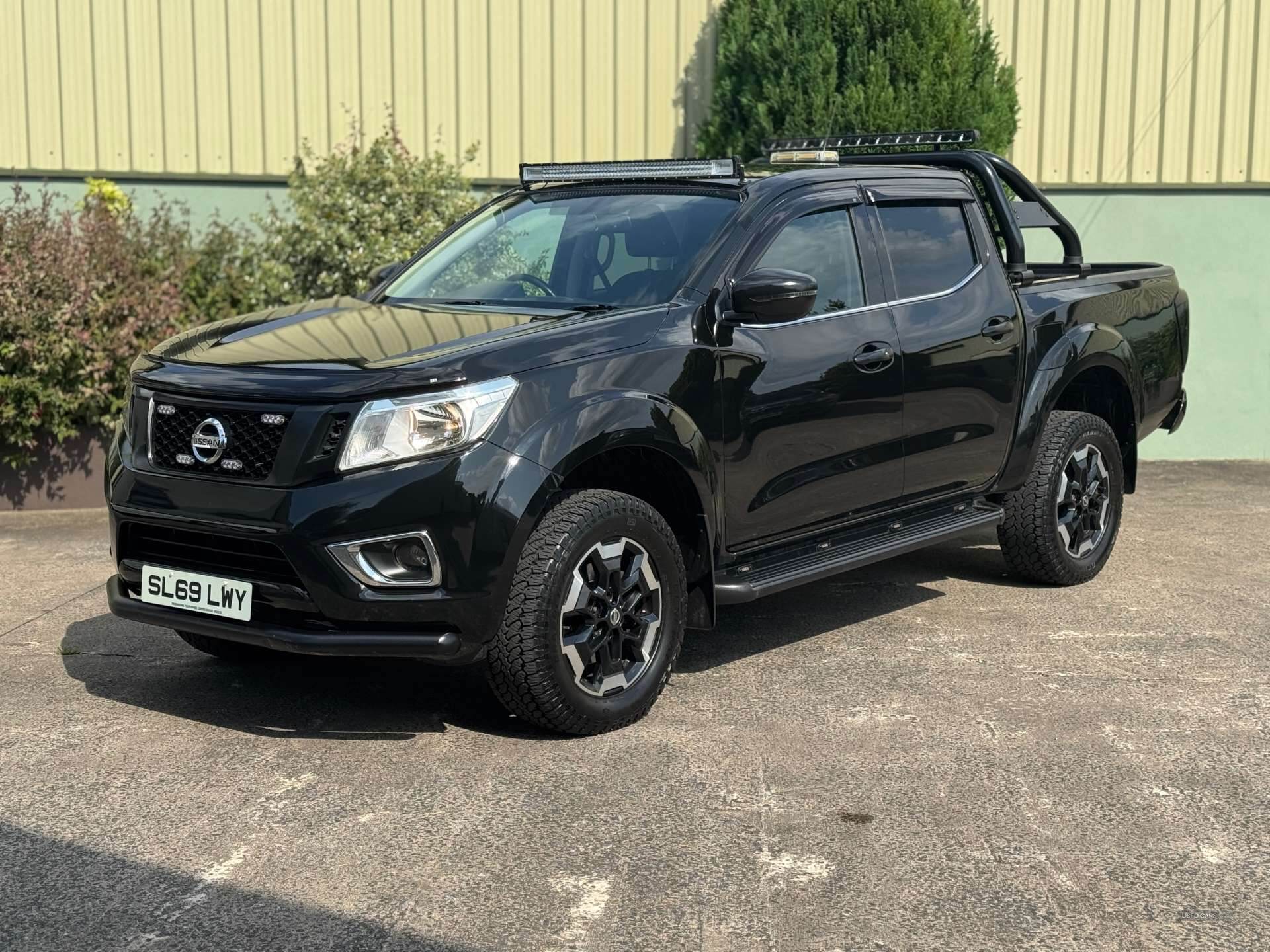 Nov 2019 Nissan Navara DoubleCab PickUp N-Connecta 2.3dCi 190 TT 4WD Auto