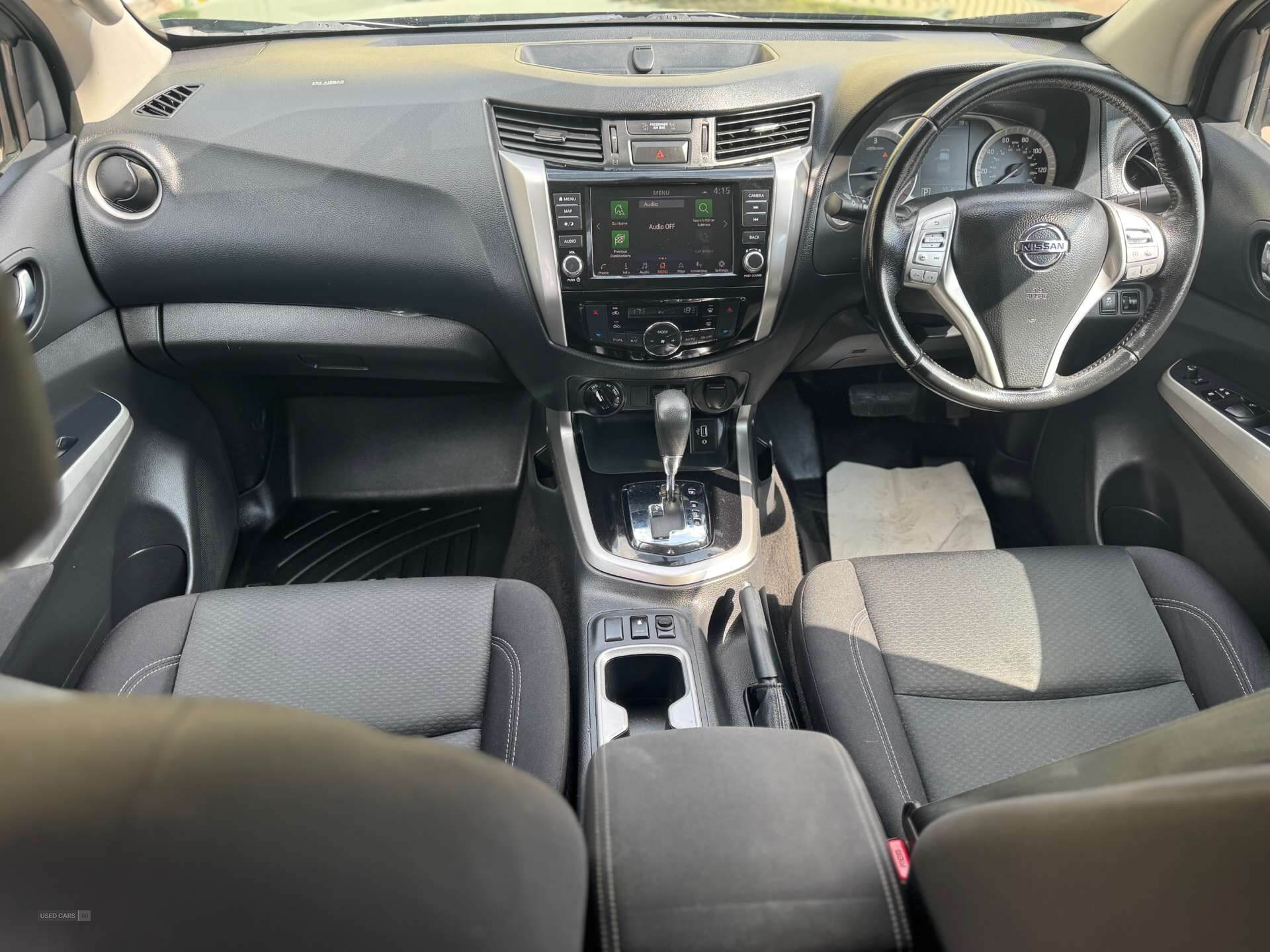 Nov 2019 Nissan Navara DoubleCab PickUp N-Connecta 2.3dCi 190 TT 4WD Auto