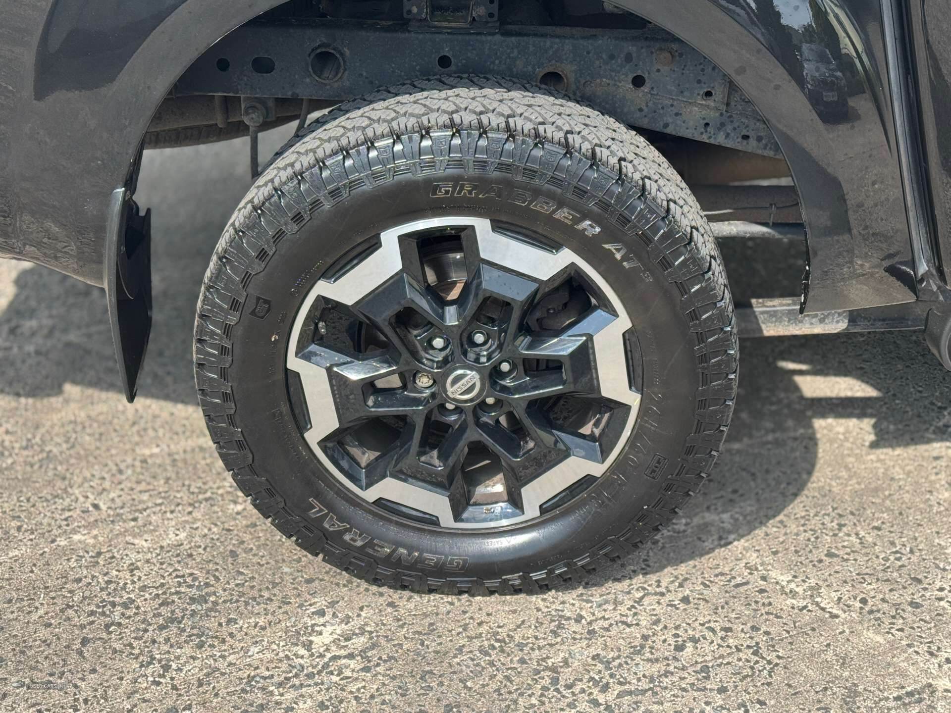 Nov 2019 Nissan Navara DoubleCab PickUp N-Connecta 2.3dCi 190 TT 4WD Auto