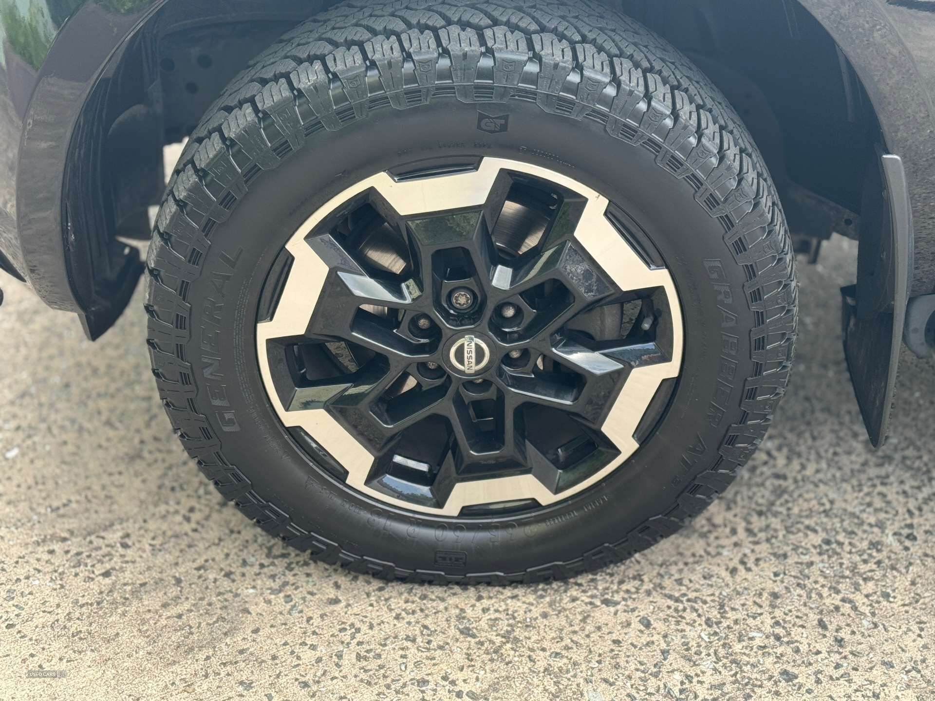 Nov 2019 Nissan Navara DoubleCab PickUp N-Connecta 2.3dCi 190 TT 4WD Auto