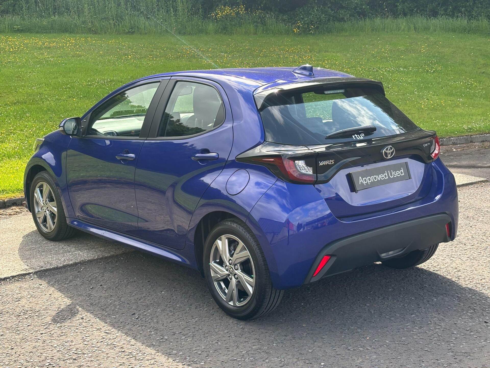 Feb 2025 Toyota Yaris 1.5 Hybrid Icon 5dr CVT