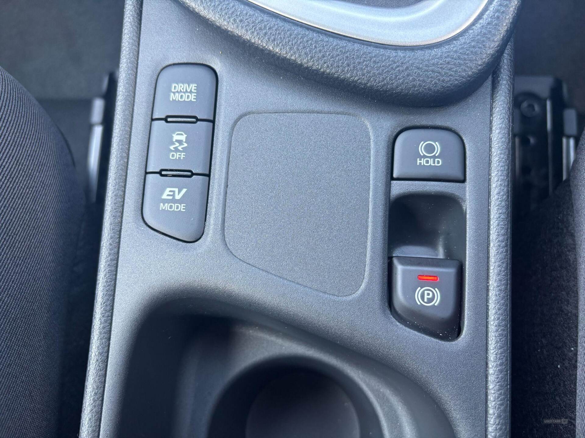 Feb 2025 Toyota Yaris 1.5 Hybrid Icon 5dr CVT