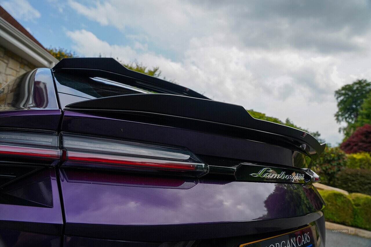 Jun 2019 Lamborghini Urus 4.0T FSI V8 5dr Auto