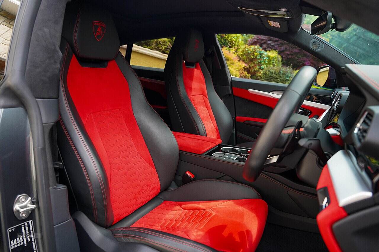 Jun 2019 Lamborghini Urus 4.0T FSI V8 5dr Auto