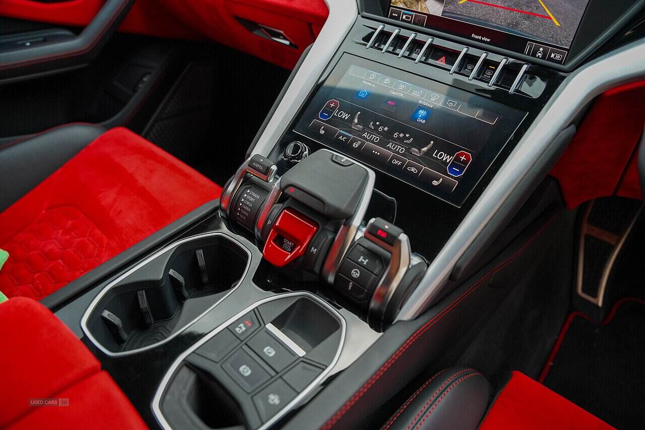 Jun 2019 Lamborghini Urus 4.0T FSI V8 5dr Auto