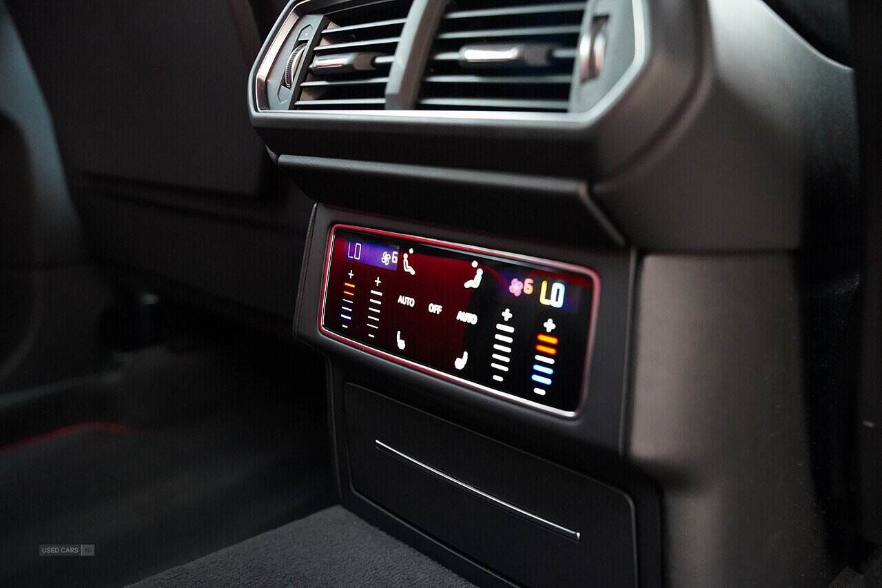 Jun 2019 Lamborghini Urus 4.0T FSI V8 5dr Auto