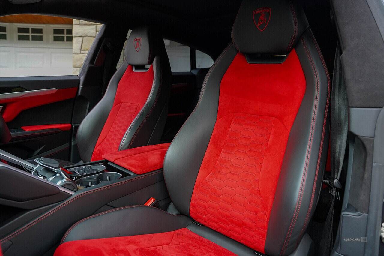 Jun 2019 Lamborghini Urus 4.0T FSI V8 5dr Auto