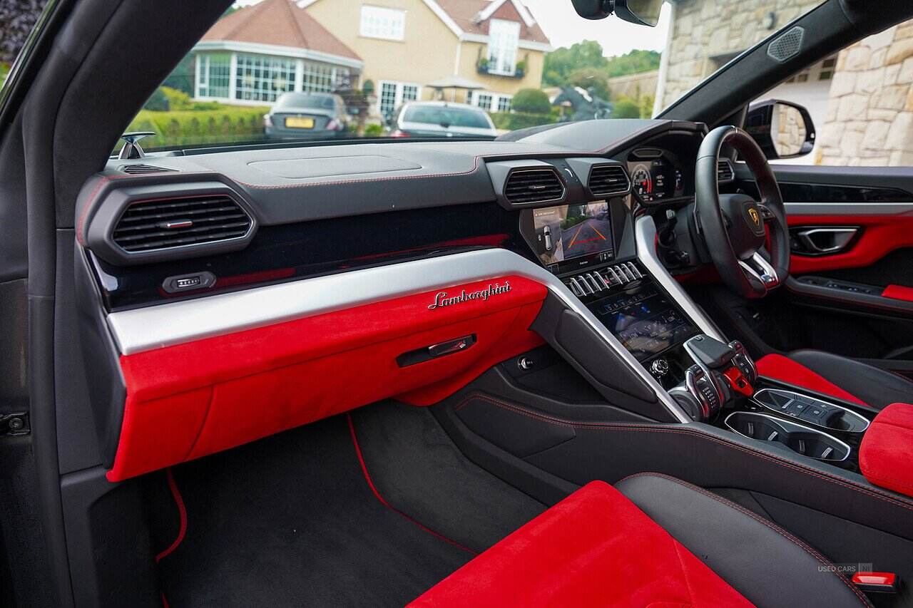 Jun 2019 Lamborghini Urus 4.0T FSI V8 5dr Auto