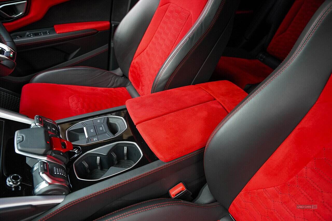 Jun 2019 Lamborghini Urus 4.0T FSI V8 5dr Auto