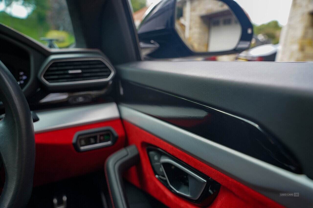 Jun 2019 Lamborghini Urus 4.0T FSI V8 5dr Auto