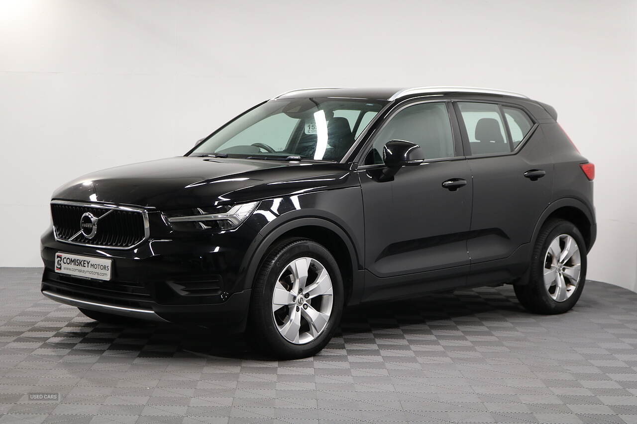 Nov 2020 Volvo XC40 1.5 T3 [163] Momentum 5dr