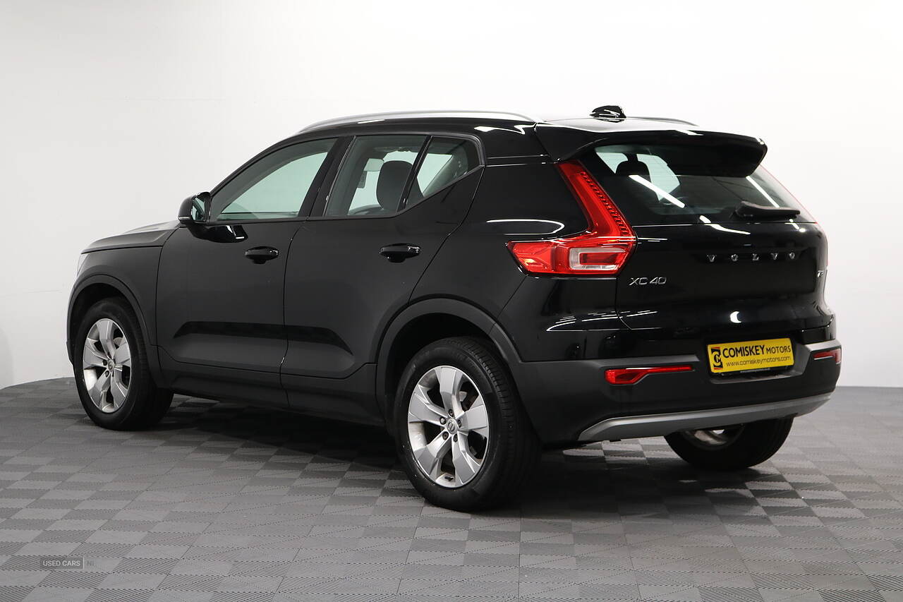 Nov 2020 Volvo XC40 1.5 T3 [163] Momentum 5dr