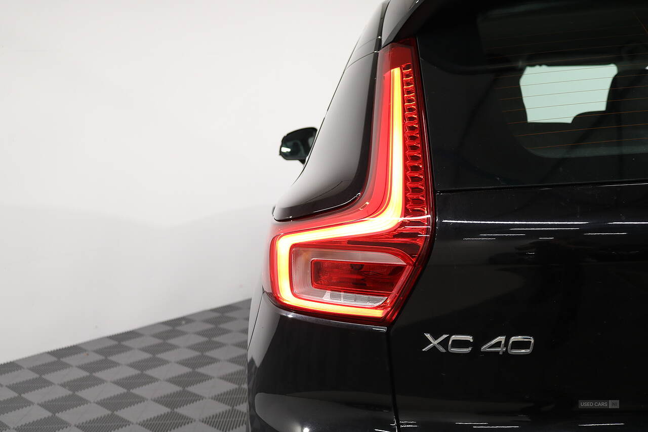 Nov 2020 Volvo XC40 1.5 T3 [163] Momentum 5dr