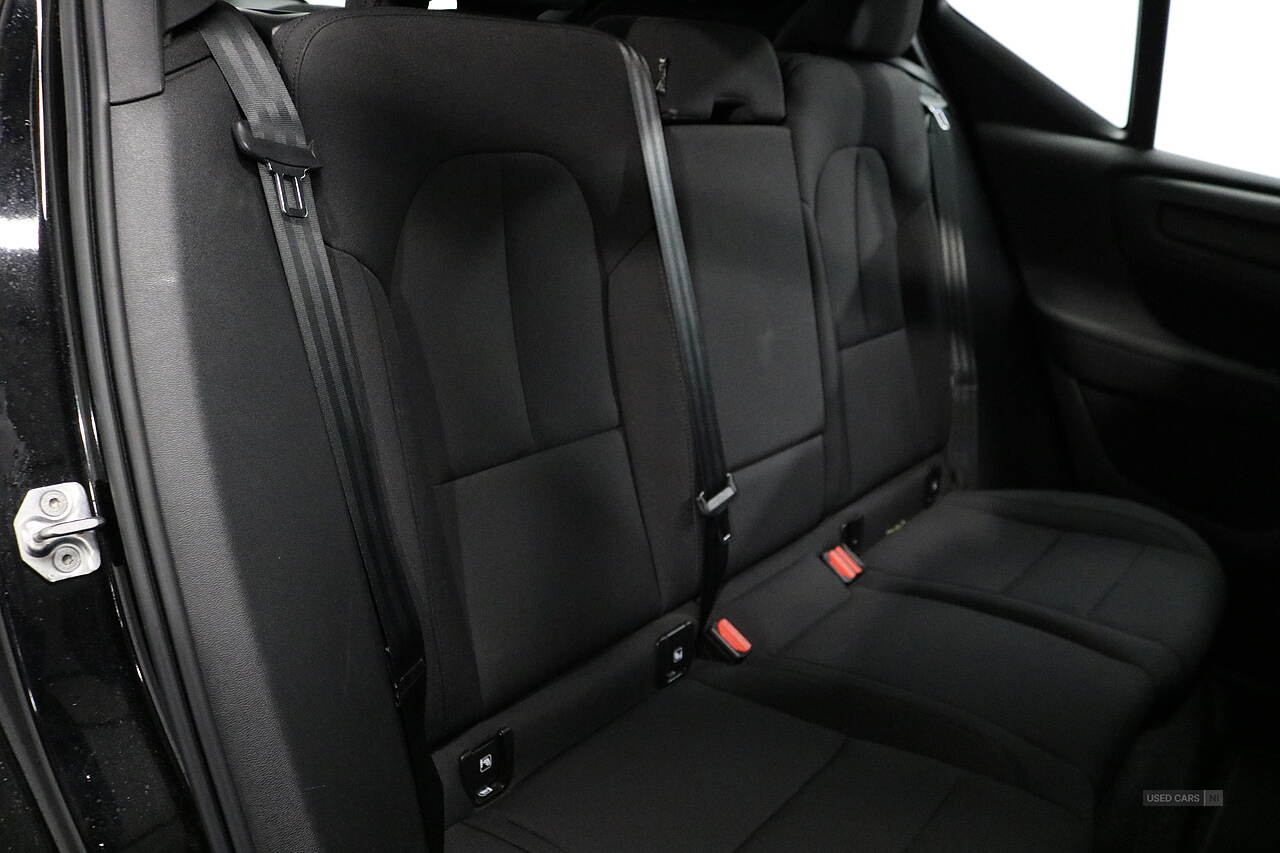 Nov 2020 Volvo XC40 1.5 T3 [163] Momentum 5dr