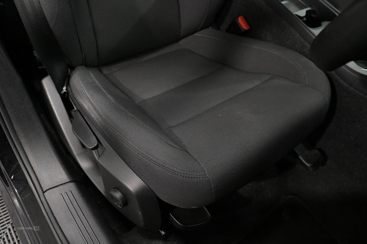 Nov 2020 Volvo XC40 1.5 T3 [163] Momentum 5dr