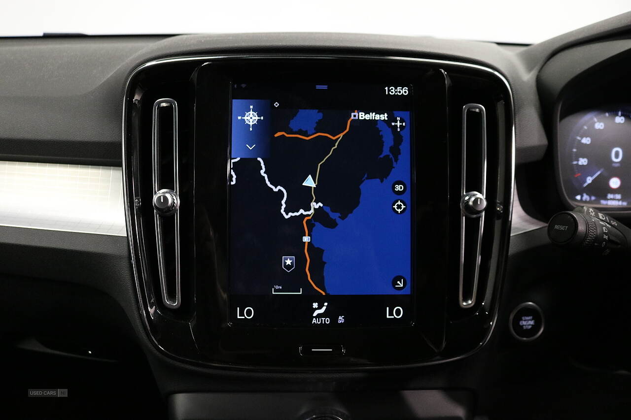 Nov 2020 Volvo XC40 1.5 T3 [163] Momentum 5dr