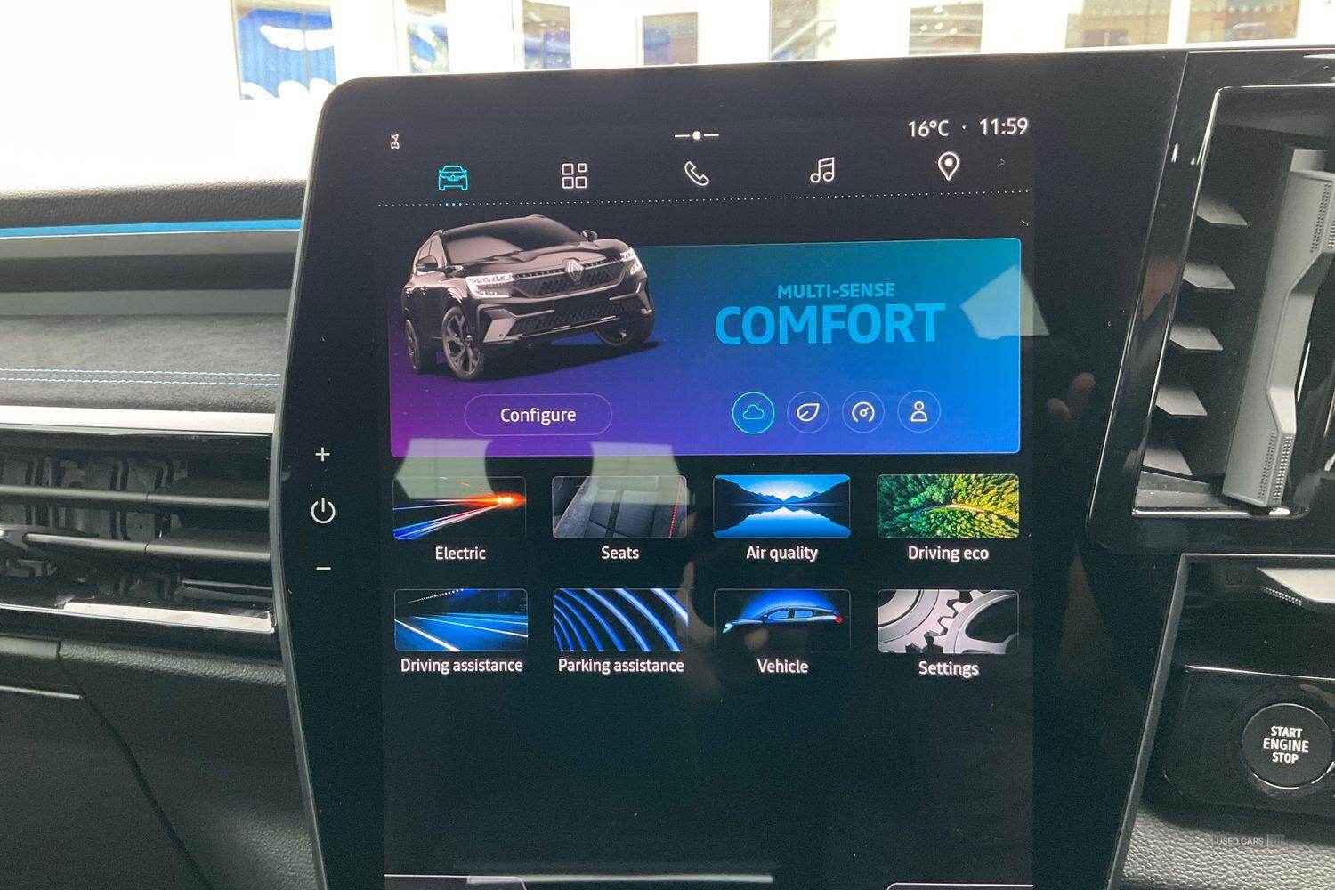 Nov 2023 Renault Austral E-Tech FHEV Techno Esprit Alpine 5dr Auto