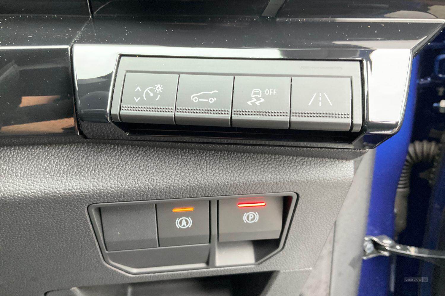 Nov 2023 Renault Austral E-Tech FHEV Techno Esprit Alpine 5dr Auto