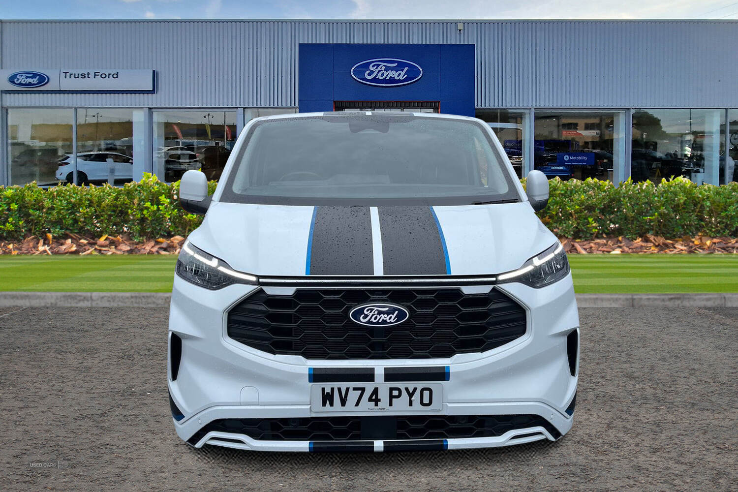 Sep 2024 Ford Transit Custom 2.0 EcoBlue 170ps H1 Van Sport Auto