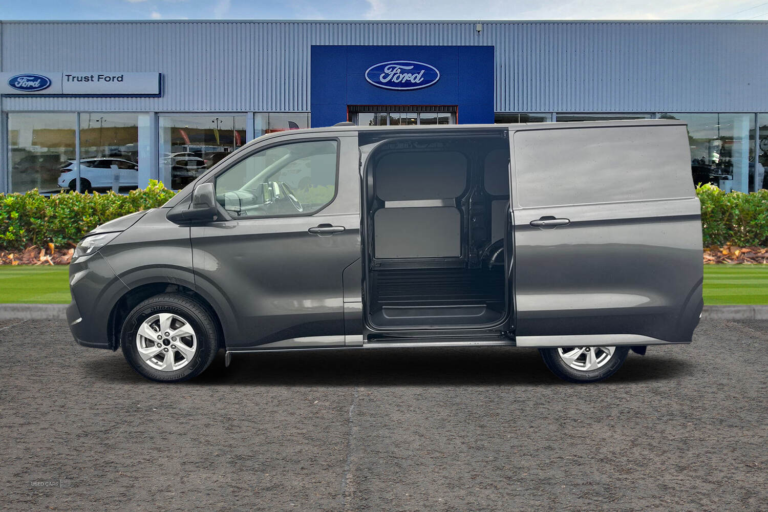 Sep 2024 Ford Transit Custom 2.0 EcoBlue 136ps H1 Van Limited Auto