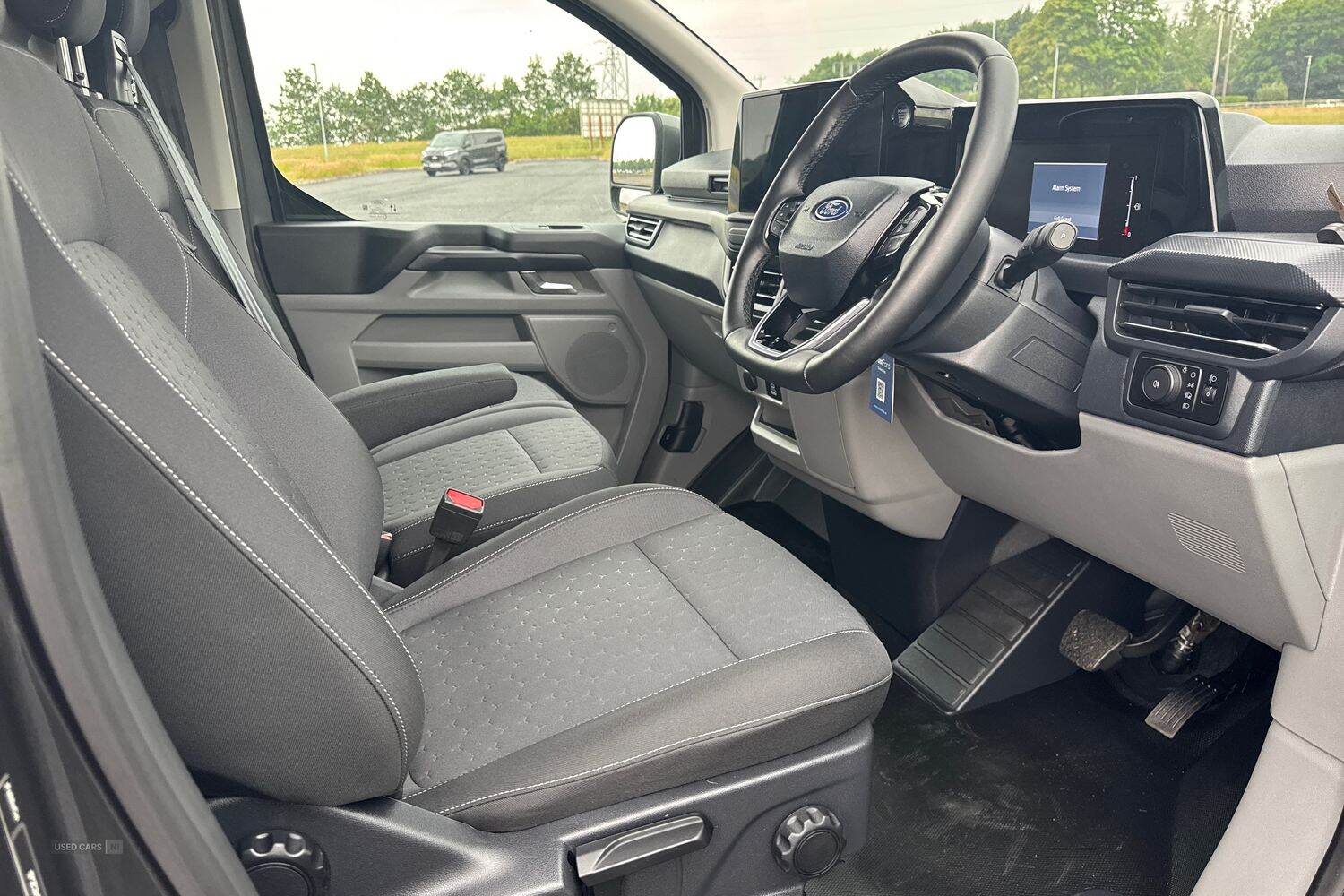 Sep 2024 Ford Transit Custom 2.0 EcoBlue 136ps H1 Van Limited Auto