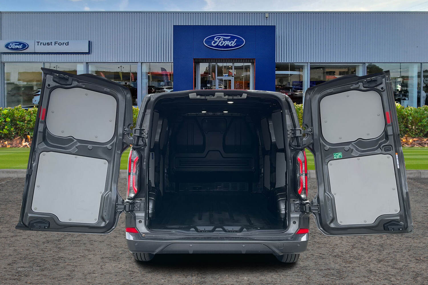 Sep 2024 Ford Transit Custom 2.0 EcoBlue 170ps H1 Van Sport Auto