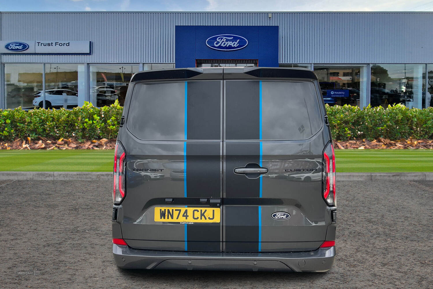 Sep 2024 Ford Transit Custom 2.0 EcoBlue 170ps H1 Van Sport Auto