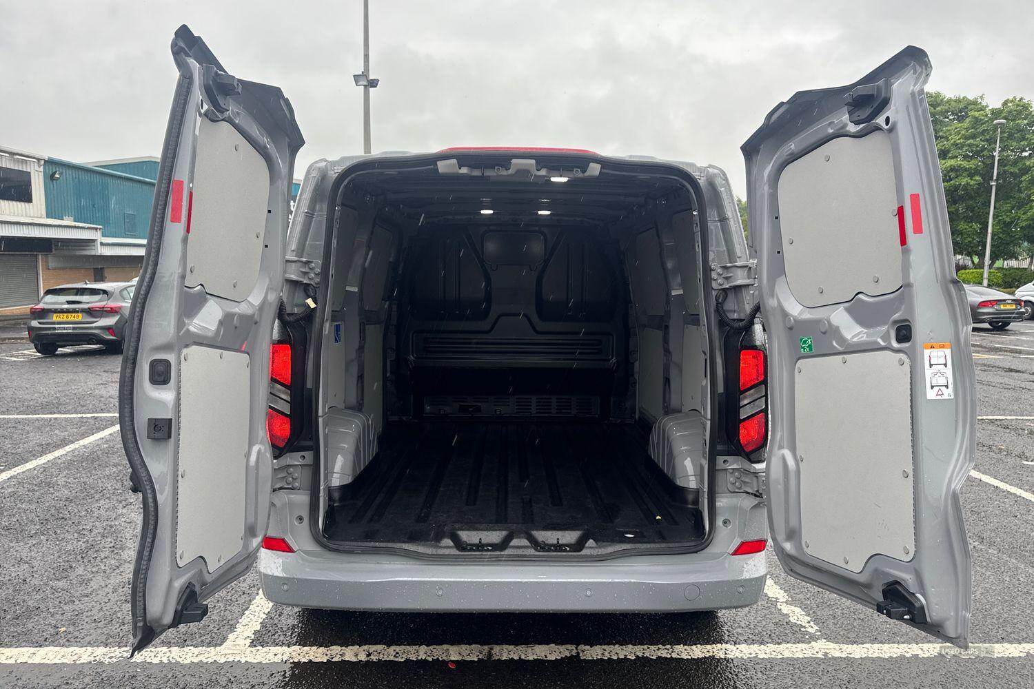 Sep 2024 Ford Transit Custom 2.0 EcoBlue 136ps H1 Van Limited Auto