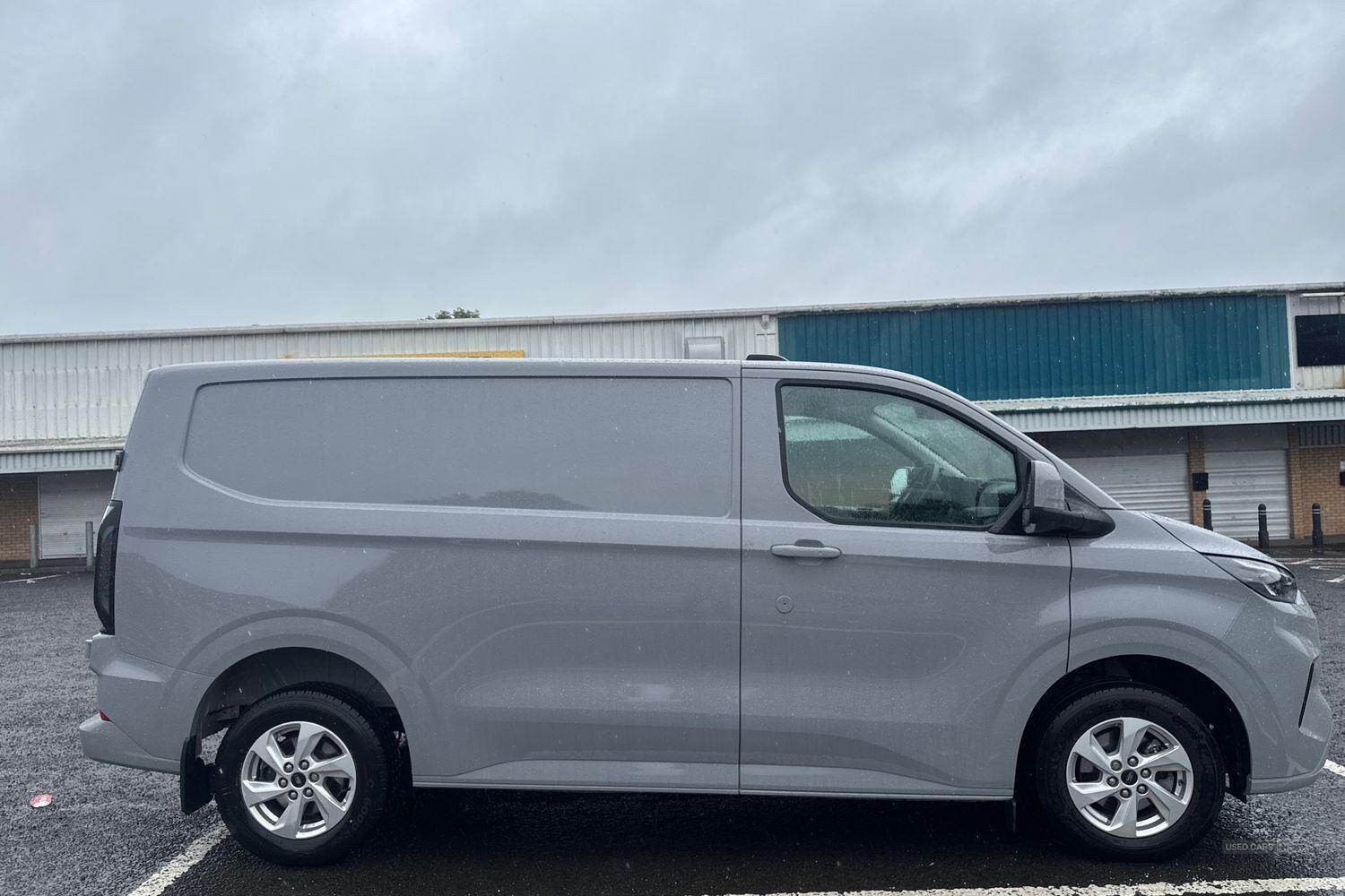 Sep 2024 Ford Transit Custom 2.0 EcoBlue 136ps H1 Van Limited Auto