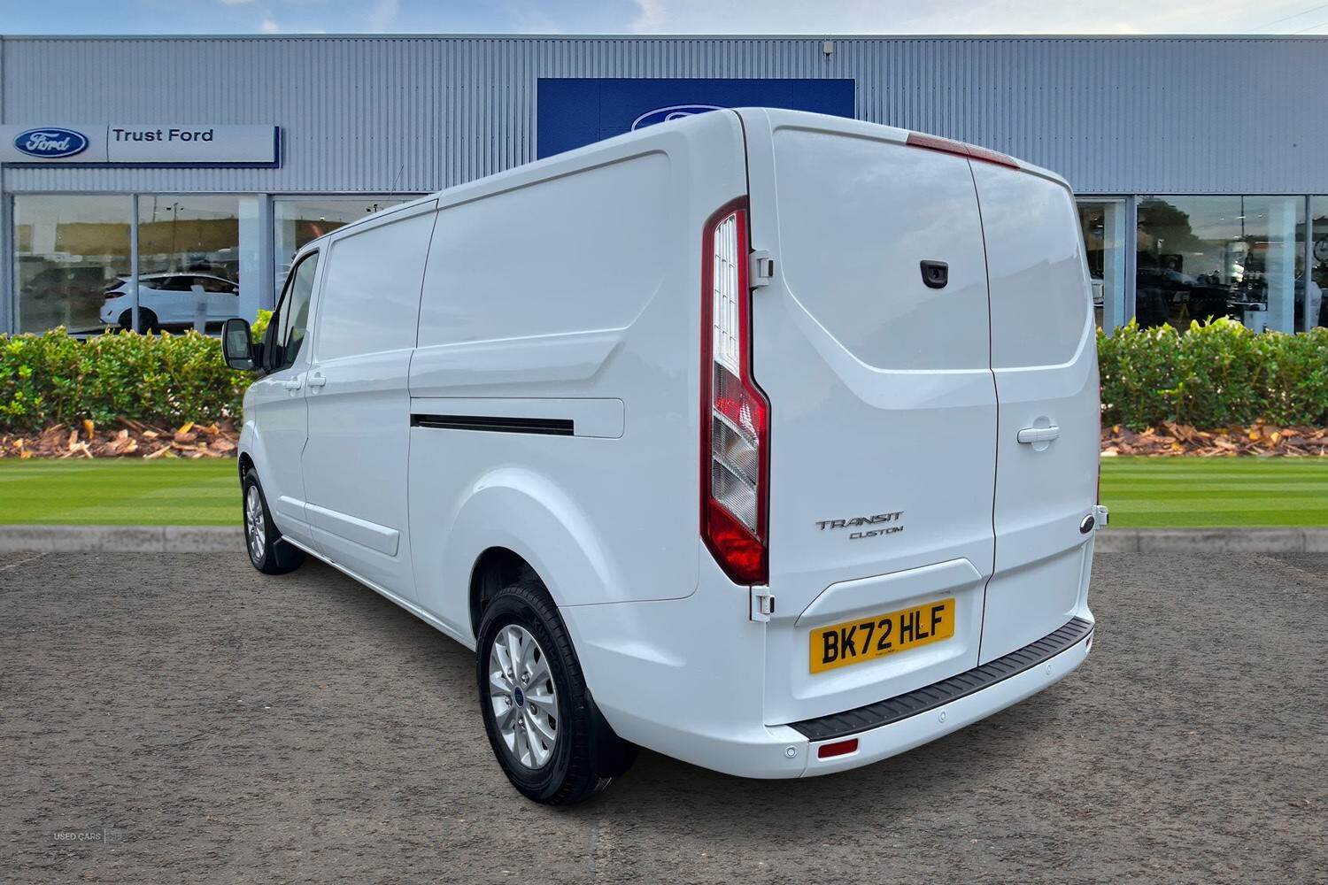 Sep 2022 Ford Transit Custom 2.0 EcoBlue 170ps Low Roof Limited Van Auto