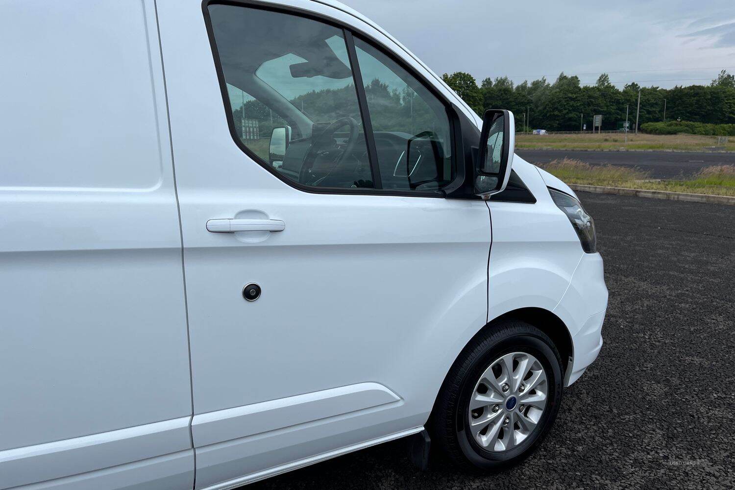 Sep 2022 Ford Transit Custom 2.0 EcoBlue 170ps Low Roof Limited Van Auto