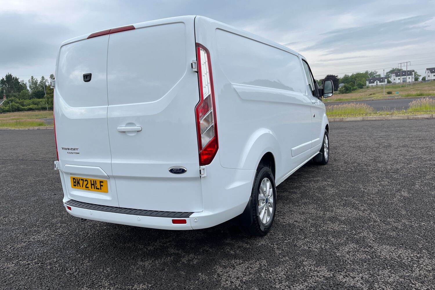 Sep 2022 Ford Transit Custom 2.0 EcoBlue 170ps Low Roof Limited Van Auto