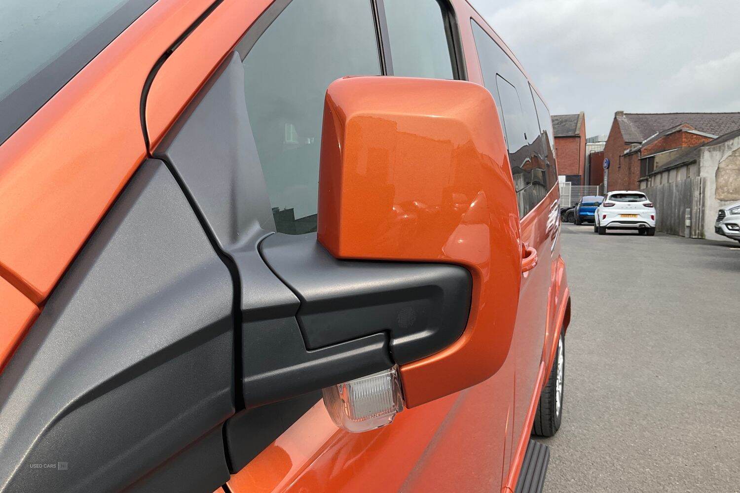 Oct 2021 Ford Tourneo Custom 2.0 EcoBlue 130ps L/R 8 Seater Titanium Auto